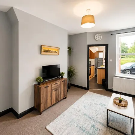 Contractor Near Bae, Sleeps 4, Wifi Apartamento Barrow-in-Furness