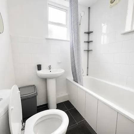Apartamento Contractor Near Bae, Sleeps 4, Wifi Barrow-in-Furness